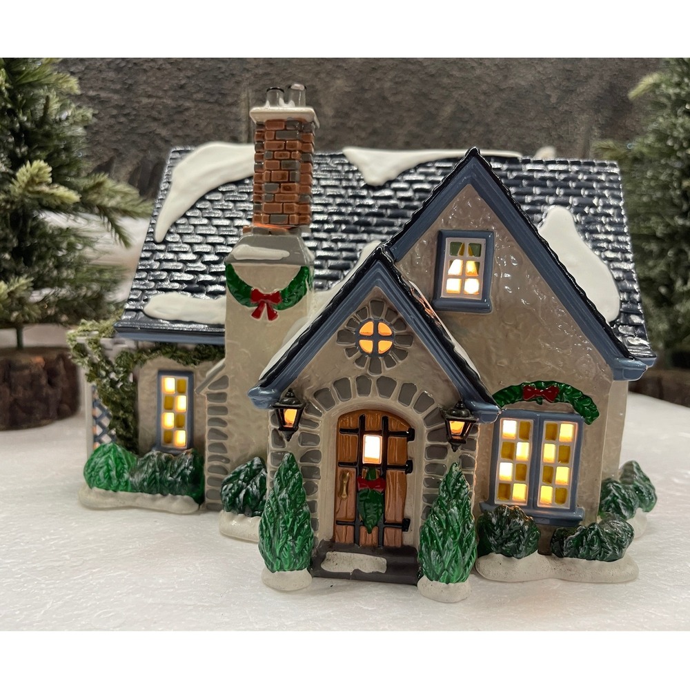 Department 56 HIDDEN PONDS HOUSE Snow Village 54944 Christmas Decor Boxed